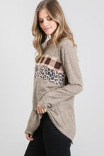 Load image into Gallery viewer, Color Block Long Sleeve Top (2 colors)