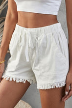 Load image into Gallery viewer, Frayed Hem Denim Shorts